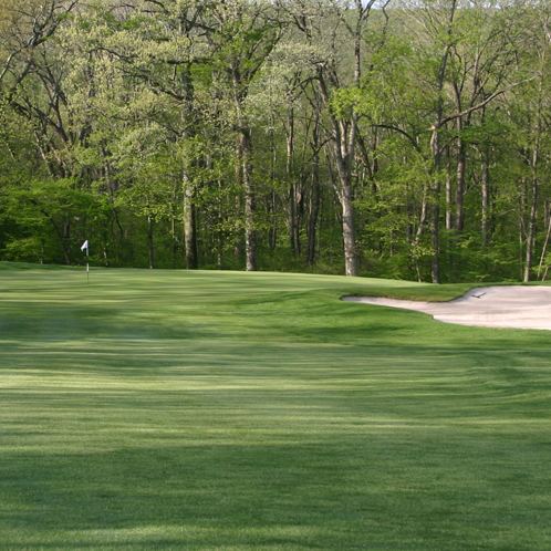 What Is A Semi Private Golf Course